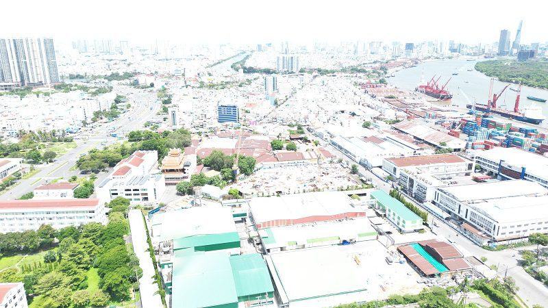 Đồng thời, cây cầu này cũng sẽ giúp giảm tải lưu lượng giao thông tại các con đường thường xuyên ùn tắc ở khu vực xung quanh các cảng Bến Nghé, Khu chế xuất Tân Thuận, đường Huỳnh Tấn Phát tại quận 7.