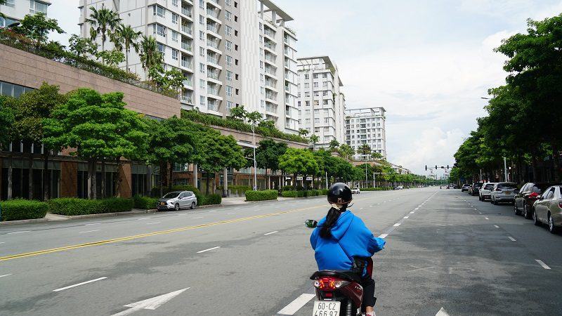 Hiện nay, với hạ tầng được đầu tư bài bản, các dịch vụ tiện ích đầy đủ, khu đô thị Sala là một trong những nơi “đáng sống”. Giá bán biệt thự, nhà phố, shophouse…tại khu đô thị này có giá hàng chục đến hàn trăm tỉ đồng.