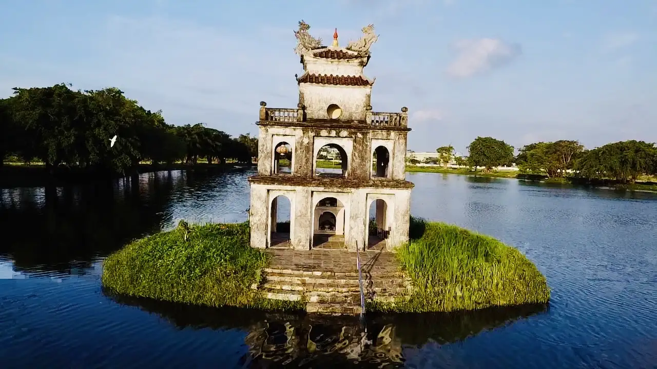 Tháp dự án Hồ Gươm Xanh